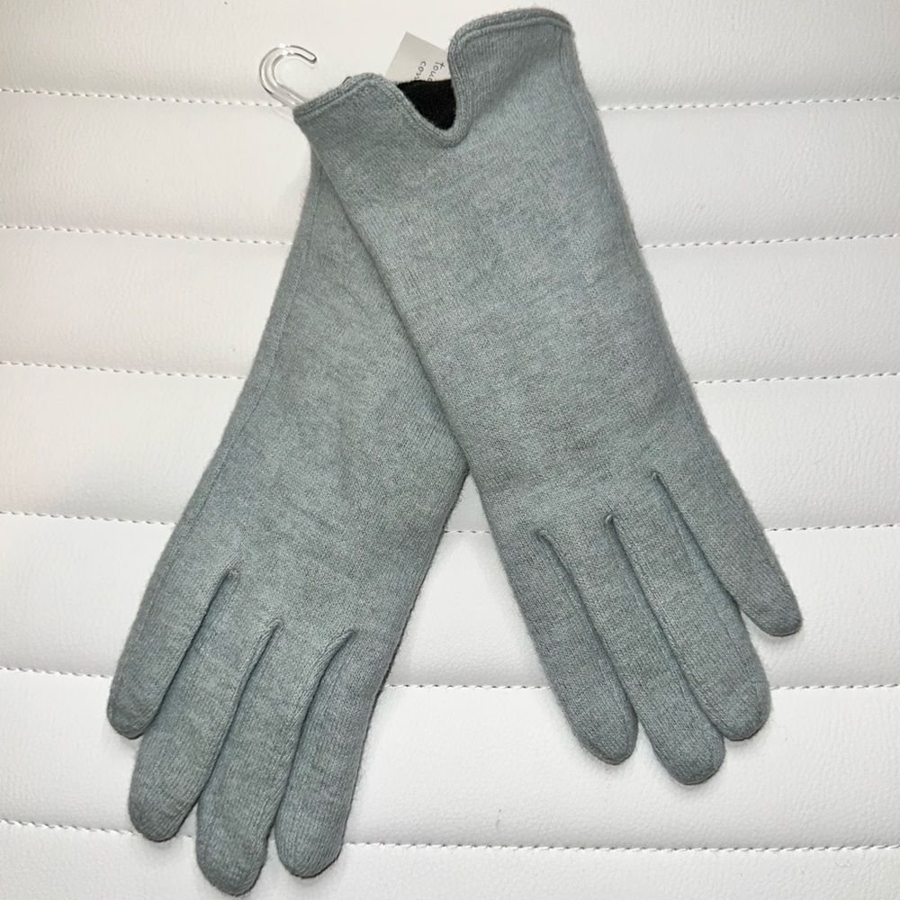 💝Touch Screen Gloves NWT Grayish Light Blue Women’s